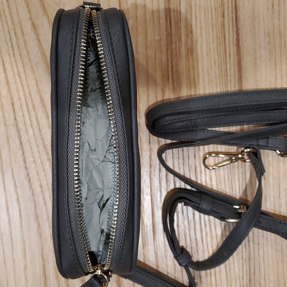 PANDORA DISNEY Limited Edition Mickey Mouse Grey Zipper Crossbody Bag 2018 - Picture 4 of 9